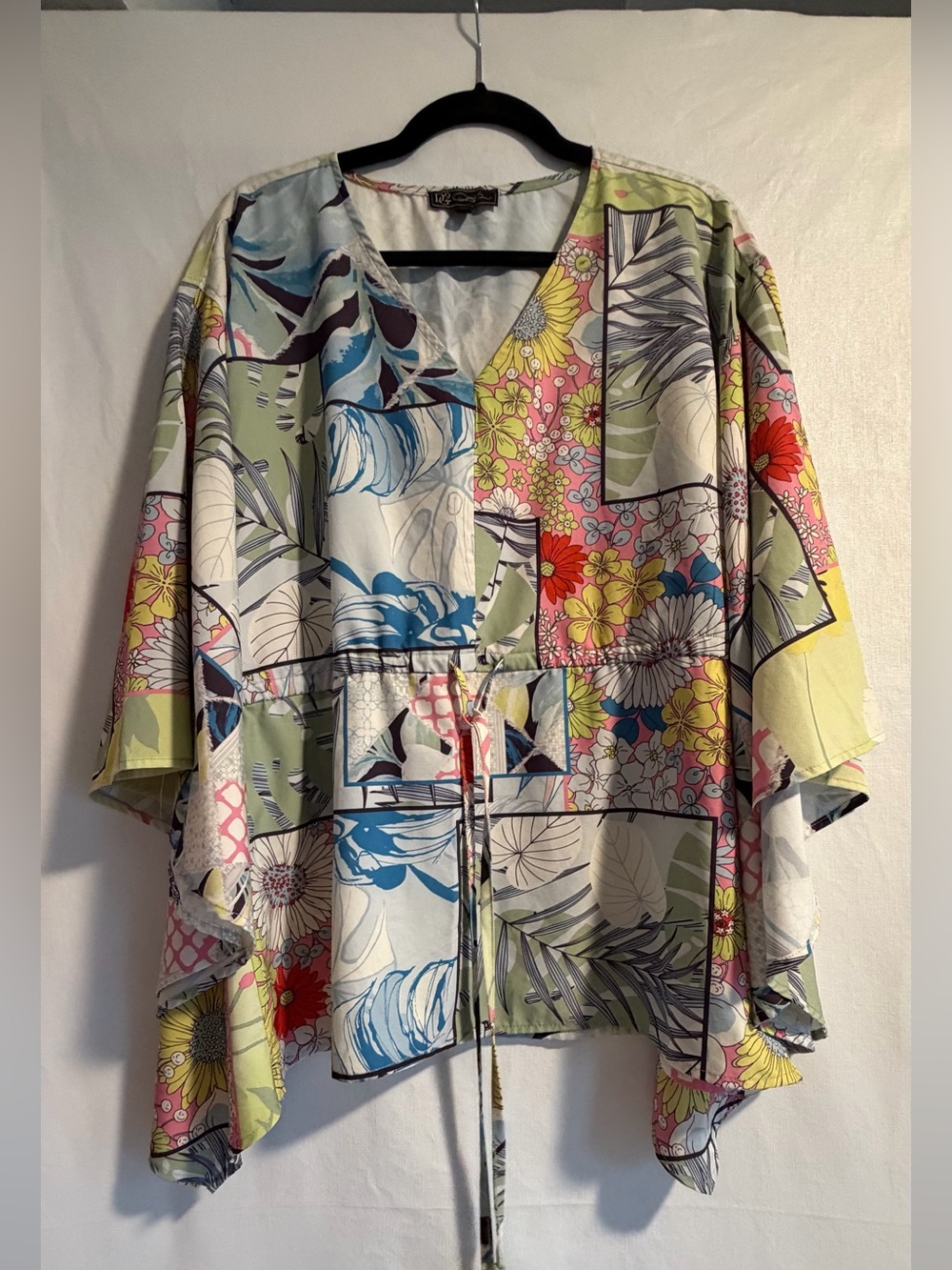 DC Floral Patchwork Lightweight Kimono Top in Green, Blue, Pink, Yellow